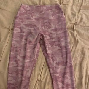 GLYDER lavender/pink camo high waisted leggings